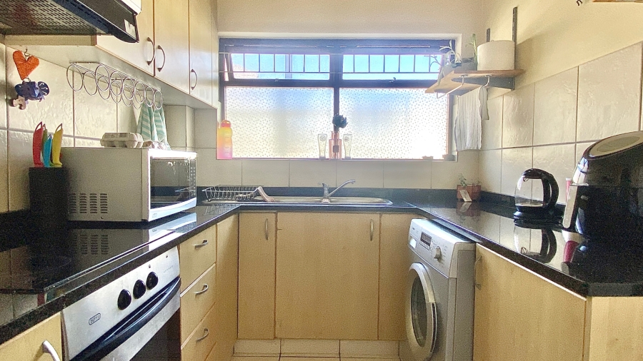 1 Bedroom Property for Sale in Gardens Western Cape